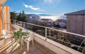 Cozy Apartment In Novi Vinodolski With Wifi